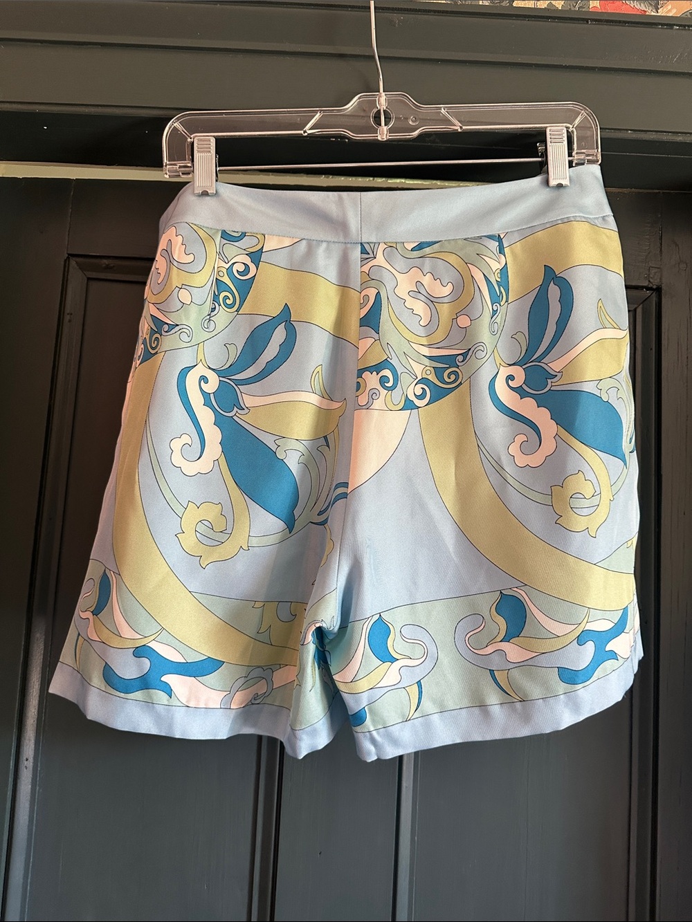 J. McLaughlin Silk Blue Printed Silk Shorts - Picture 5 of 6